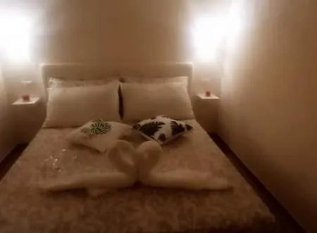 Πανσιόν Maison Rouge Polignano a Mare