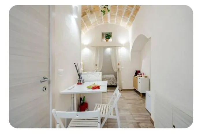 Maison Rouge 3* 滨海波利尼亚诺